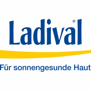 Ladival Logo mit Slogan ‚Für sonnengesunde Haut‘ – Sonnenschutzmarke für empfindliche Hauttypen.